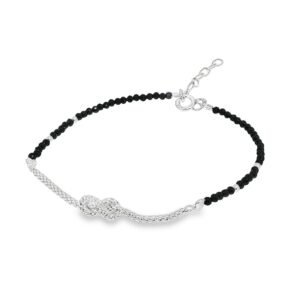Pulsera de plata con nudo